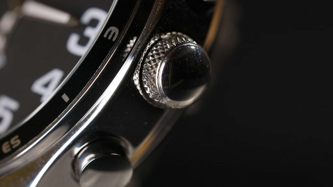 Close-up picture of the crown
